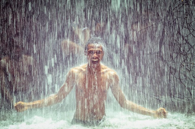 Refreshing Benefits of Cold Showers: Why You Should Try Them